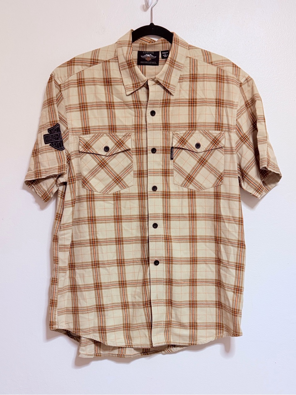 Harley Davidson Short-Sleeve Plaid Button-Up Shirt in Cream and Brown large